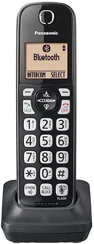 Panasonic KX-TG833SK Bluetooth Link2Cell Cordless Phone with Voice Assist and Answering Machine = 3 Handsets